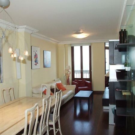 Villa Vivienda En Gijon Frente Al Mar Exterior foto